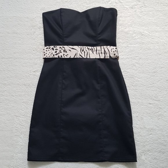 H&M sweetheart strapless LBD removable waist tie - Picture 3 of 11